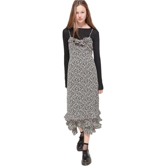 Urban Outfitters Dresses & Skirts - Urban Outfitters UO Angelica Ditzy Floral Ruffle Midi Dress